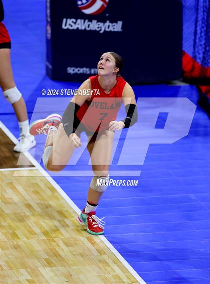 Thumbnail 3 in Pine Creek vs. Loveland (CHSAA 5A First Round Elimination Bracket) photogallery.