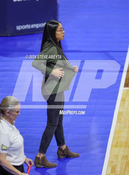 Thumbnail 1 in Pine Creek vs. Loveland (CHSAA 5A First Round Elimination Bracket) photogallery.