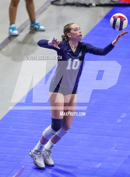 Thumbnail 1 in Pine Creek vs. Loveland (CHSAA 5A First Round Elimination Bracket) photogallery.