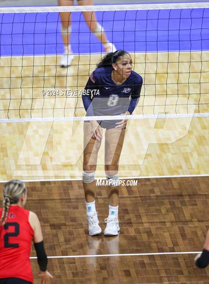 Thumbnail 2 in Pine Creek vs. Loveland (CHSAA 5A First Round Elimination Bracket) photogallery.