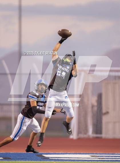 Thumbnail 2 in Mica Mountain @ Sunnyside photogallery.