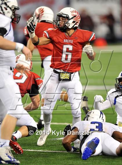 Thumbnail 3 in Navasota vs. Argyle (UIL 4A Division 1 Final)  photogallery.
