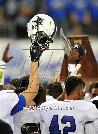 Thumbnail 1 in Navasota vs. Argyle (UIL 4A Division 1 Final)  photogallery.