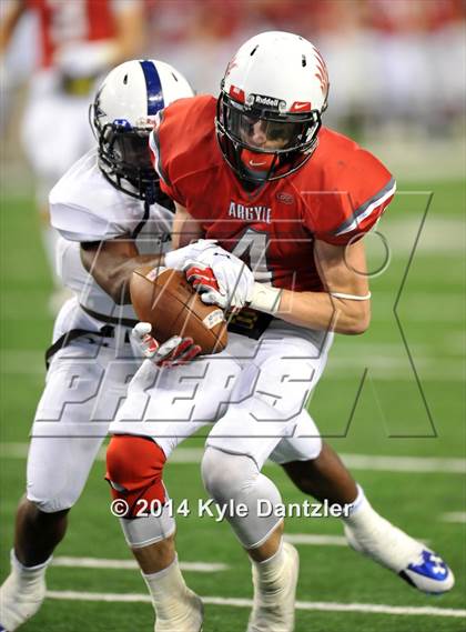 Thumbnail 2 in Navasota vs. Argyle (UIL 4A Division 1 Final)  photogallery.