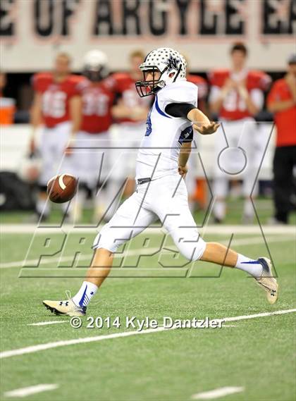 Thumbnail 3 in Navasota vs. Argyle (UIL 4A Division 1 Final)  photogallery.