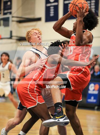 Thumbnail 1 in Polytechnic vs Flintridge Prep photogallery.