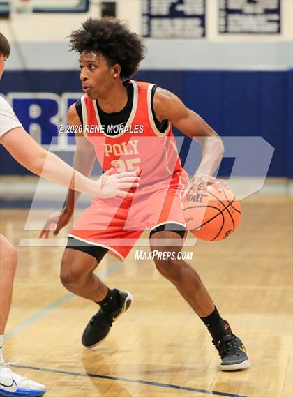 Thumbnail 3 in Polytechnic vs Flintridge Prep photogallery.