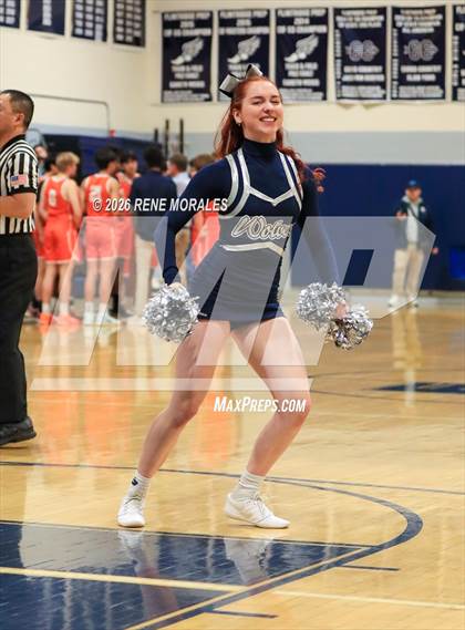 Thumbnail 2 in Polytechnic vs Flintridge Prep photogallery.