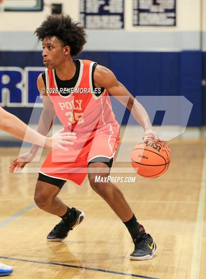 Thumbnail 2 in Polytechnic vs Flintridge Prep photogallery.