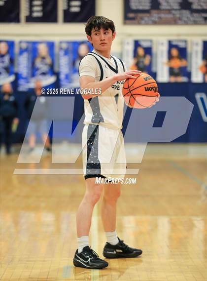 Thumbnail 3 in Polytechnic vs Flintridge Prep photogallery.