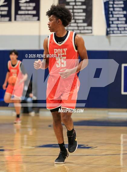 Thumbnail 3 in Polytechnic vs Flintridge Prep photogallery.