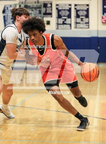 Thumbnail 1 in Polytechnic vs Flintridge Prep photogallery.
