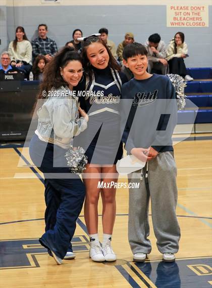 Thumbnail 2 in Polytechnic vs Flintridge Prep photogallery.