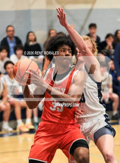 Thumbnail 2 in Polytechnic vs Flintridge Prep photogallery.