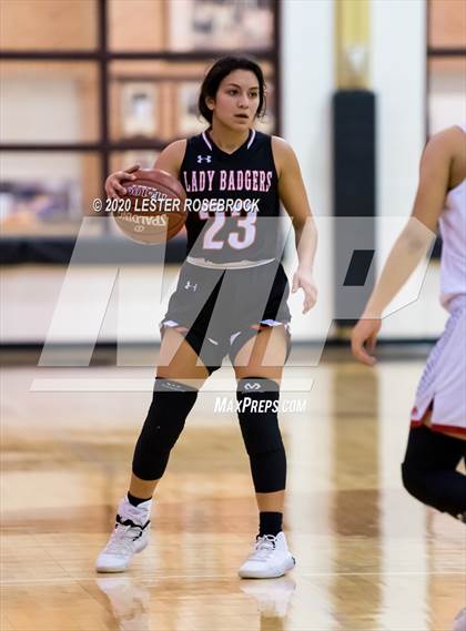 Thumbnail 2 in Columbus vs. Karnes City (UIL 3A Bi-District Playoffs) photogallery.