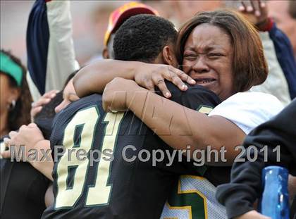 Thumbnail 2 in Lincoln vs. Armwood (FHSAA 4A Final) photogallery.