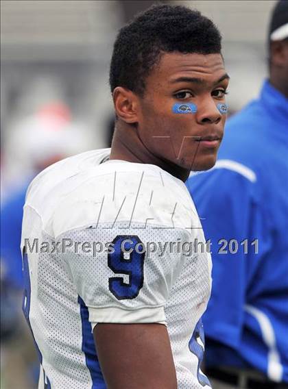 Thumbnail 2 in Lincoln vs. Armwood (FHSAA 4A Final) photogallery.