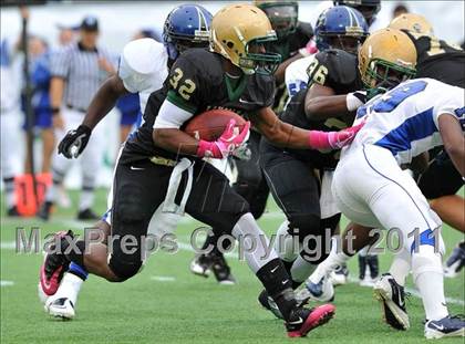 Thumbnail 1 in Lincoln vs. Armwood (FHSAA 4A Final) photogallery.