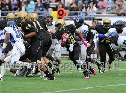 Thumbnail 2 in Lincoln vs. Armwood (FHSAA 4A Final) photogallery.