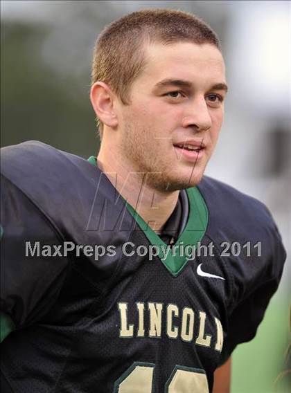 Thumbnail 3 in Lincoln vs. Armwood (FHSAA 4A Final) photogallery.