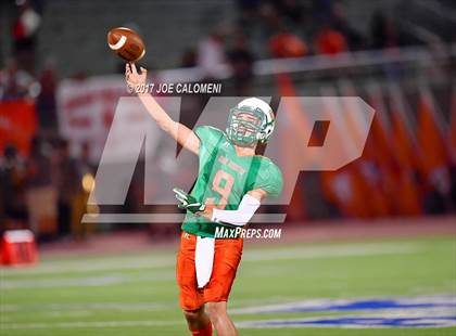 Thumbnail 1 in Burbank vs Houston [Sam] photogallery.