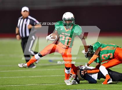 Thumbnail 2 in Burbank vs Houston [Sam] photogallery.