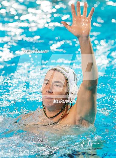 null - Photo 01
