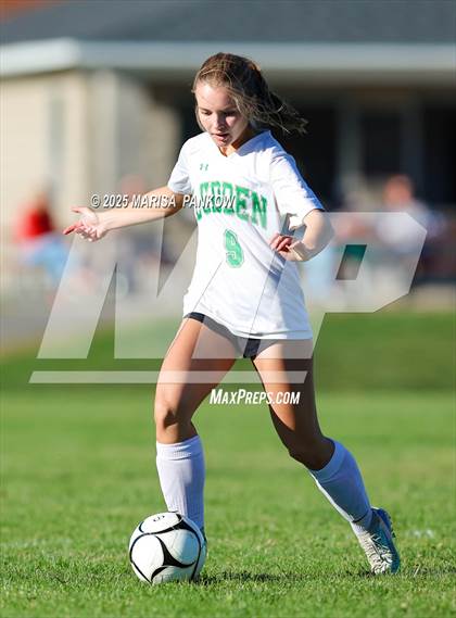 Thumbnail 2 in Bishop Ludden vs Fabius Pompey photogallery.