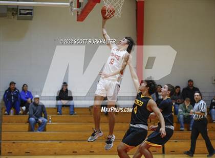 Thumbnail 3 in Jim Ned vs Cisco (Albany Tournament) photogallery.