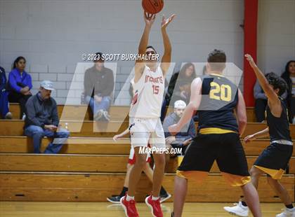 Thumbnail 2 in Jim Ned vs Cisco (Albany Tournament) photogallery.