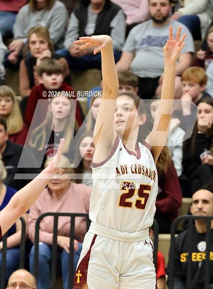 Thumbnail 3 in Ridgway vs. Elk County Catholic (District 9 1A Final) photogallery.