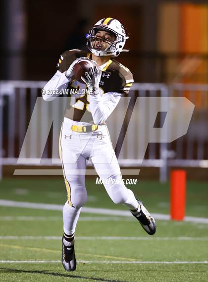 Thumbnail 1 in Sacred Heart Cathedral Preparatory @ Saint Francis (CIFCCS D1 Quarter Finals) photogallery.