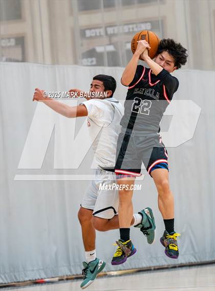 Thumbnail 3 in Katella @ Segerstrom photogallery.