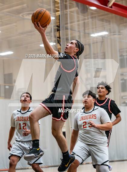 Thumbnail 1 in Katella @ Segerstrom photogallery.