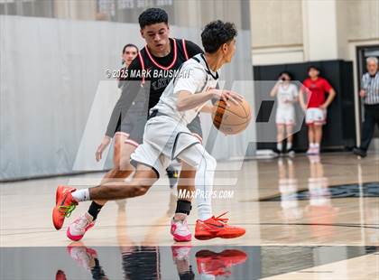Thumbnail 1 in Katella @ Segerstrom photogallery.