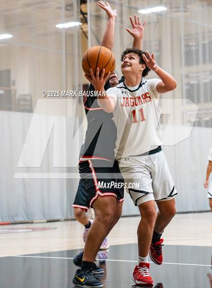 Thumbnail 1 in Katella @ Segerstrom photogallery.