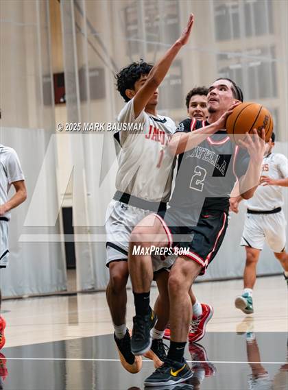 Thumbnail 3 in Katella @ Segerstrom photogallery.