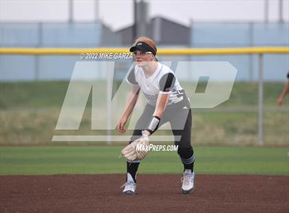 Thumbnail 1 in Hutchinson @ Eisenhower photogallery.