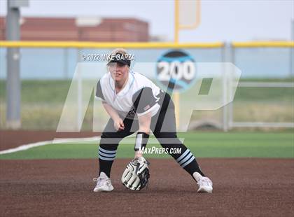 Thumbnail 1 in Hutchinson @ Eisenhower photogallery.