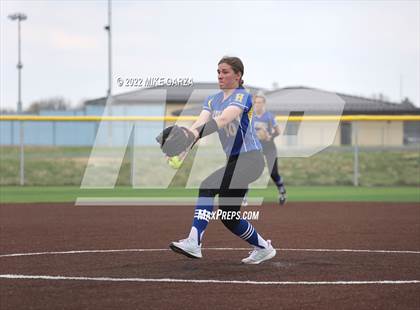 Thumbnail 1 in Hutchinson @ Eisenhower photogallery.