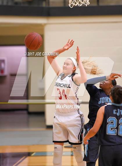 Thumbnail 1 in Churchill vs Johnson [Claudia Taylor] photogallery.