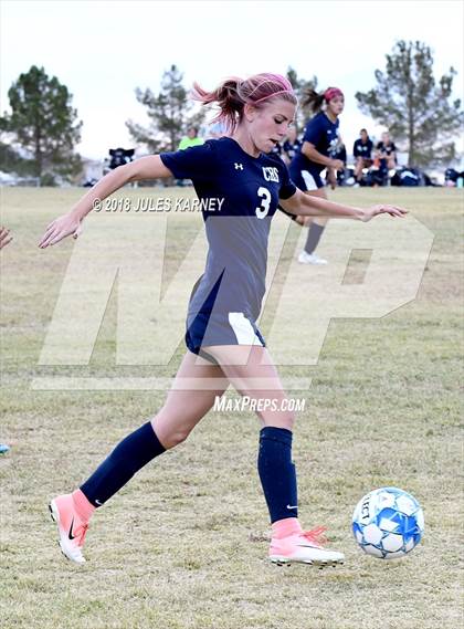 Thumbnail 3 in Legacy vs Centennial photogallery.