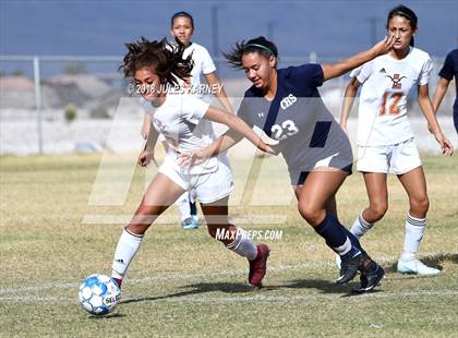 Thumbnail 3 in Legacy vs Centennial photogallery.
