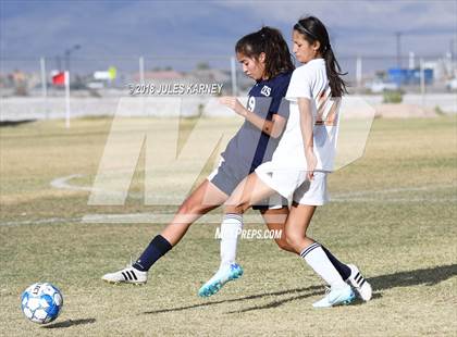 Thumbnail 2 in Legacy vs Centennial photogallery.