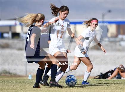 Thumbnail 1 in Legacy vs Centennial photogallery.