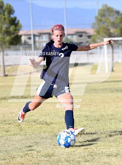 Thumbnail 1 in Legacy vs Centennial photogallery.