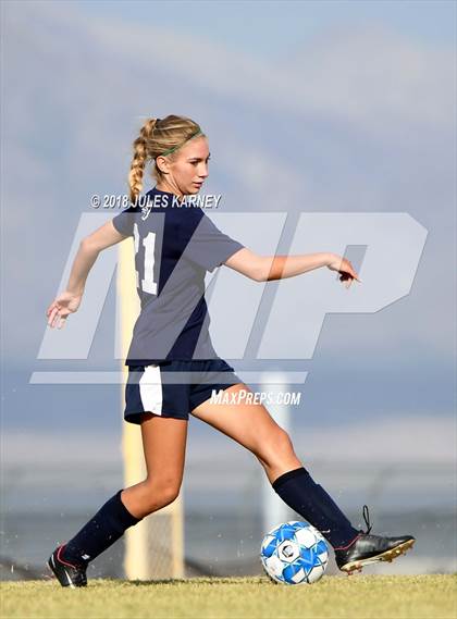 Thumbnail 3 in Legacy vs Centennial photogallery.