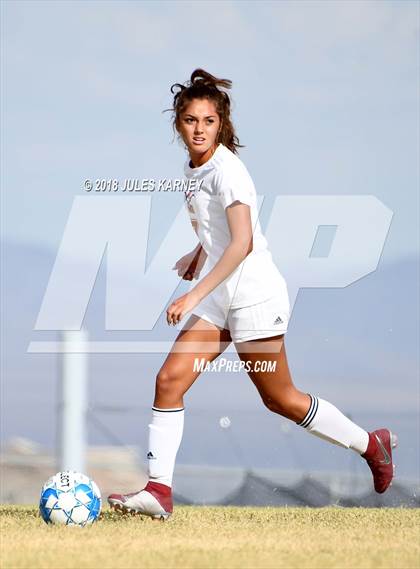 Thumbnail 3 in Legacy vs Centennial photogallery.