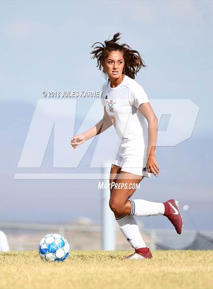 Thumbnail 1 in Legacy vs Centennial photogallery.