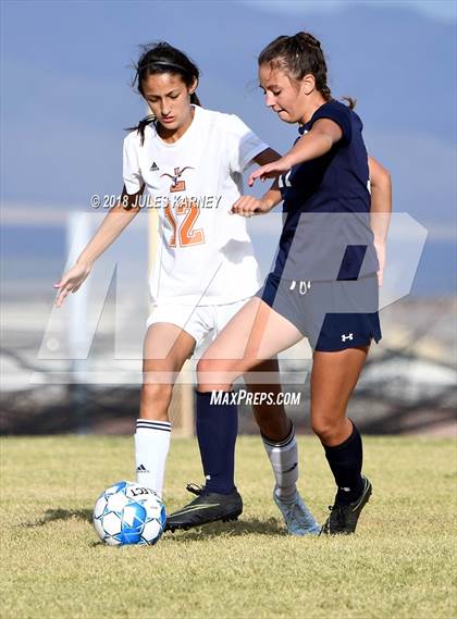 Thumbnail 1 in Legacy vs Centennial photogallery.